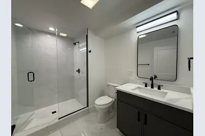 1453 Maple Avenue #B06, Evanston, IL 60201 - Photo 5