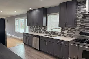 8201 S Homan Ave, Chicago, IL 60652 - Photo 13