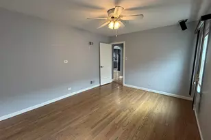 8201 S Homan Ave, Chicago, IL 60652 - Photo 5