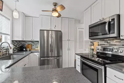 573 Shorely Drive, Barrington, IL 60010 - Photo 9