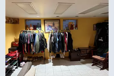 210 N N Linn Court #D, North Aurora, IL 60542 - Photo 11