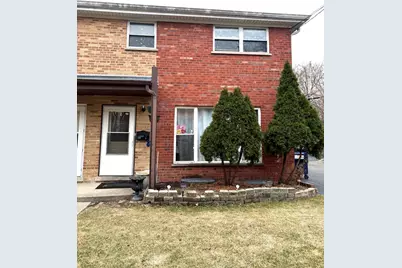 210 Linn Court #D, North Aurora, IL 60542 - Photo 1