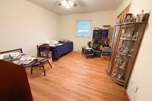 802 E 19th St, Sterling, IL 61081 - Photo 19