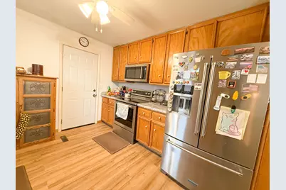 802 E 19th Street, Sterling, IL 61081 - Photo 9
