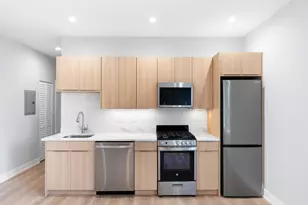 1546 W Jonquil Terrace, Chicago, IL 60626 - Photo 3