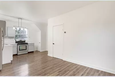 [Address not provided], Berwyn, IL 60402 - Photo 11