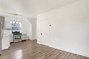 1245 Kenilworth Ave, Berwyn, IL 60402 - Photo 11