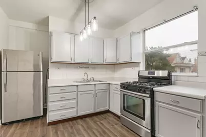 [Address not provided], Berwyn, IL 60402 - Photo 9