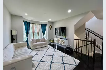 2889 Henley Lane, Naperville, IL 60540 - Photo 7