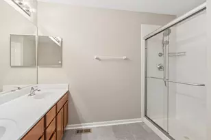 24716 George Washington Dr, Plainfield, IL 60544 - Photo 11