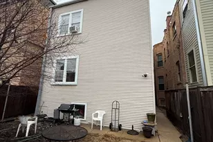 1325 W Cornelia Ave, Chicago, IL 60657 - Photo 35