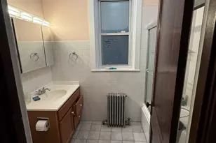 1325 W Cornelia Ave, Chicago, IL 60657 - Photo 11