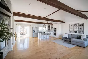 9133 S Meade Ave, Oak Lawn, IL 60453 - Photo 13