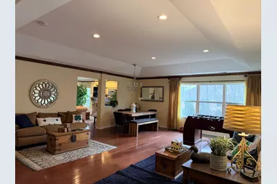 1804 Crenshaw Circle, Vernon Hills, IL 60061 - Photo 3