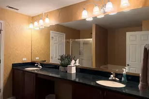 1804 Crenshaw Cir, Vernon Hills, IL 60061 - Photo 17