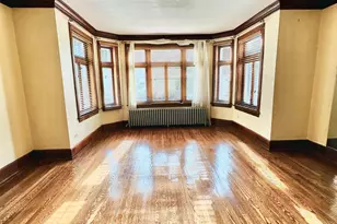 6733 S Maplewood Ave, Chicago, IL 60629 - Photo 3