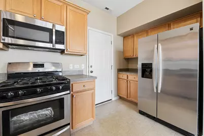 2326 Sunshine Lane, Aurora, IL 60503 - Photo 9