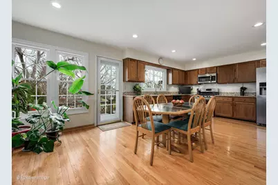 1327 Shagbark Lane, Wheaton, IL 60187 - Photo 13