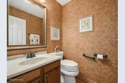 1327 Shagbark Lane, Wheaton, IL 60187 - Photo 9