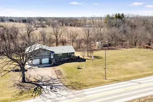 40W815 Big Timber Rd, Hampshire, IL 60140 - Photo 3