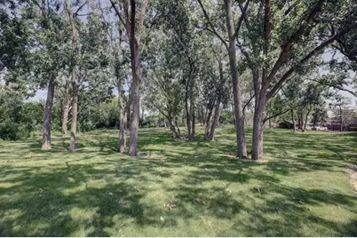 8901 N Western Avenue #206, Des Plaines, IL 60016 - Photo 19