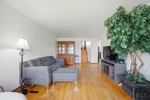 7705 W 80th Pl, Bridgeview, IL 60455 - Photo 7