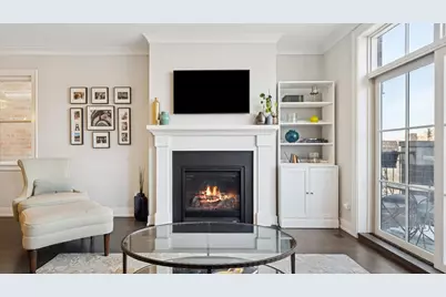 2341 W Roscoe Street #3W, Chicago, IL 60618 - Photo 5