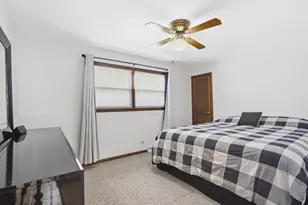 14542 S Campbell Ave, Posen, IL 60469 - Photo 13