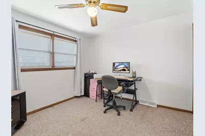 14542 S Campbell Avenue, Posen, IL 60469 - Photo 15