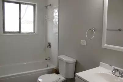 299 Beacon Boulevard, Chicago Heights, IL 60411 - Photo 17