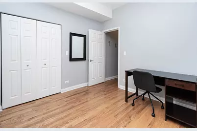 3710 W Wrightwood Avenue #2E, Chicago, IL 60647 - Photo 7