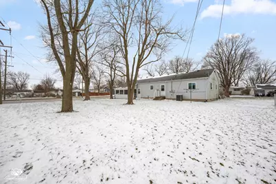 318 N Jackson Avenue, Bradley, IL 60915 - Photo 19