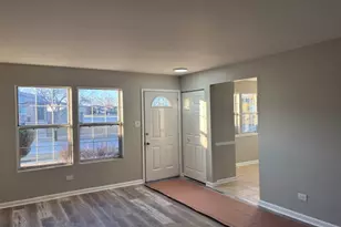 18143 Idlewild Dr, Country Club Hills, IL 60478 - Photo 11