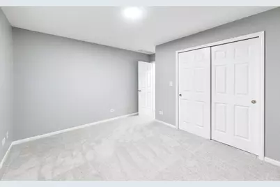 910 Shetland Court, Grayslake, IL 60030 - Photo 25