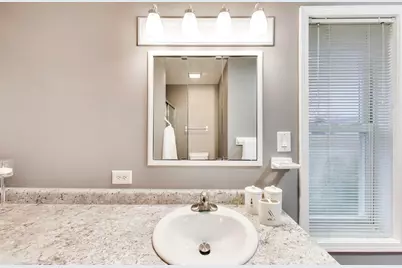 910 Shetland Court, Grayslake, IL 60030 - Photo 19