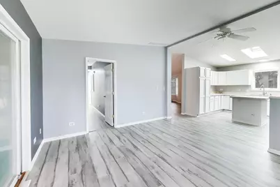 910 Shetland Court, Grayslake, IL 60030 - Photo 13