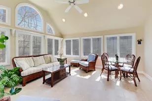 211 Woody Way, Oakwood Hills, IL 60013 - Photo 17