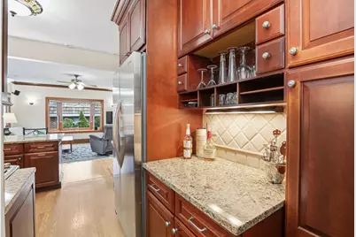 1220 N Euclid Avenue, Oak Park, IL 60302 - Photo 9