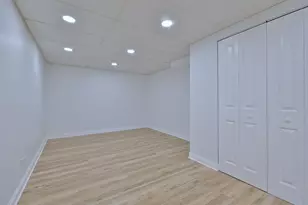 340 Somerset Dr, Streamwood, IL 60107 - Photo 35