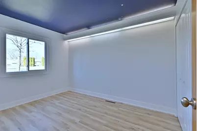 340 Somerset Drive, Streamwood, IL 60107 - Photo 9