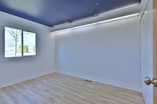 340 Somerset Dr, Streamwood, IL 60107 - Photo 9