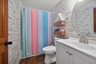 407 Butterfield Rd, North Aurora, IL 60542 - Photo 17