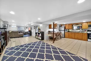 407 Butterfield Rd, North Aurora, IL 60542 - Photo 25