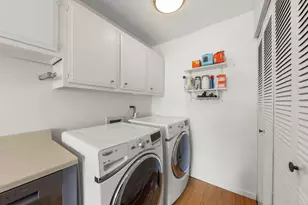 1230 Bunker Hill Ct, Wheaton, IL 60189 - Photo 11