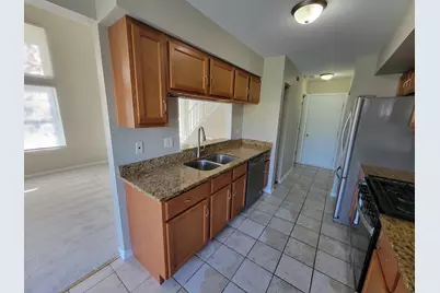 547 East Avenue, Streamwood, IL 60107 - Photo 5