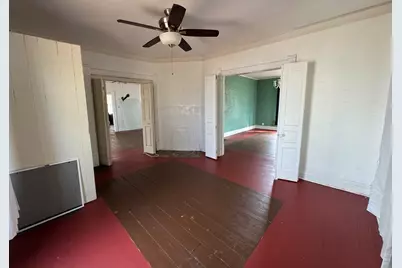 245 E Orleans Street E, Paxton, IL 60957 - Photo 5