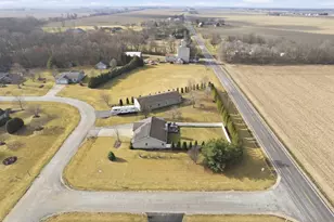 2356 N 4060th Rd, Sheridan, IL 60551 - Photo 31