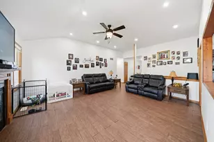 2356 N 4060th Rd, Sheridan, IL 60551 - Photo 5