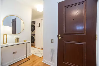 25 E Superior Street #705, Chicago, IL 60611 - Photo 15