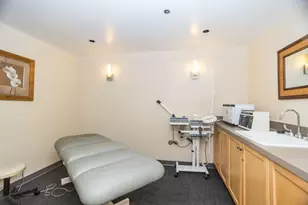 25 E Superior St, Chicago, IL 60611 - Photo 27